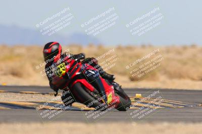 media/Mar-22-2025-CVMA (Sat) [[462c0ffedb]]/Race 13-Amateur Supersport Middleweight/